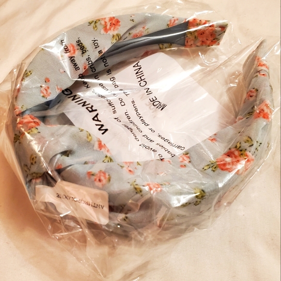Anthropologie Allana knotted headband- sky floral - Picture 5 of 5